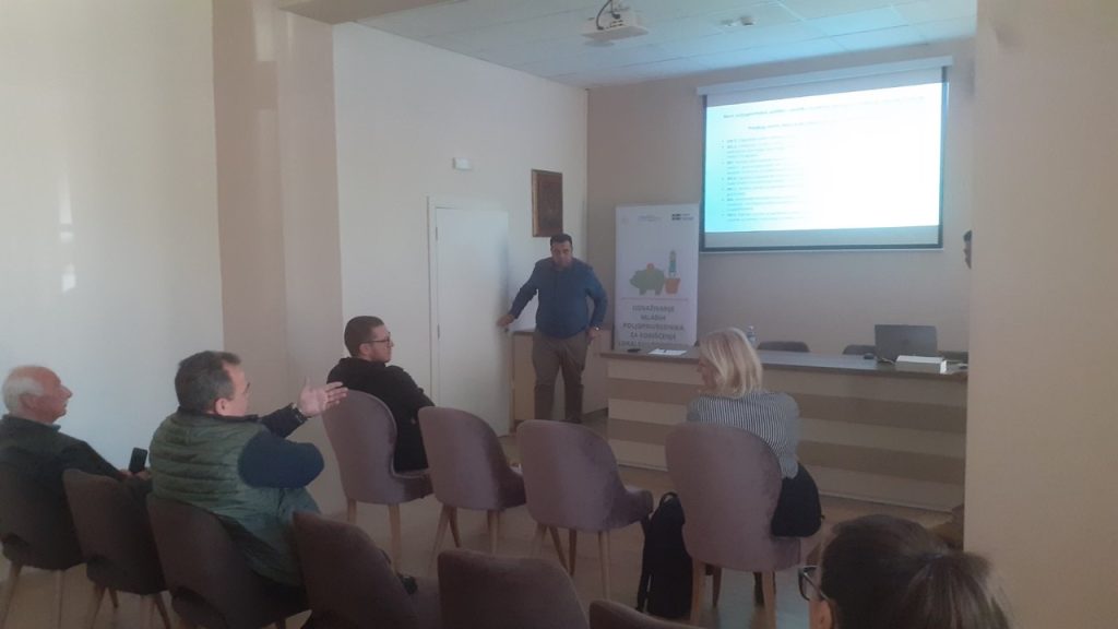 U okviru projekta “Osnaživanje mladih poljoprivrednika za korišćenje lokalnih podsticaja u poljoprivredi” , Mladi poljoprivrednici Srbije održali su 23.marta konsultativni sastanak sa predstavnicima Veća za poljoprivredu opštine Svilajnac i predstavnicima zadruga i udruženja poljoprivrednika sa teritorije ove opštine.